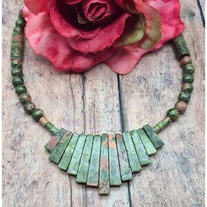 Artisan Boho Unakite Natural Stone Beaded Collar Bib Necklace Toggle Clasp 18"